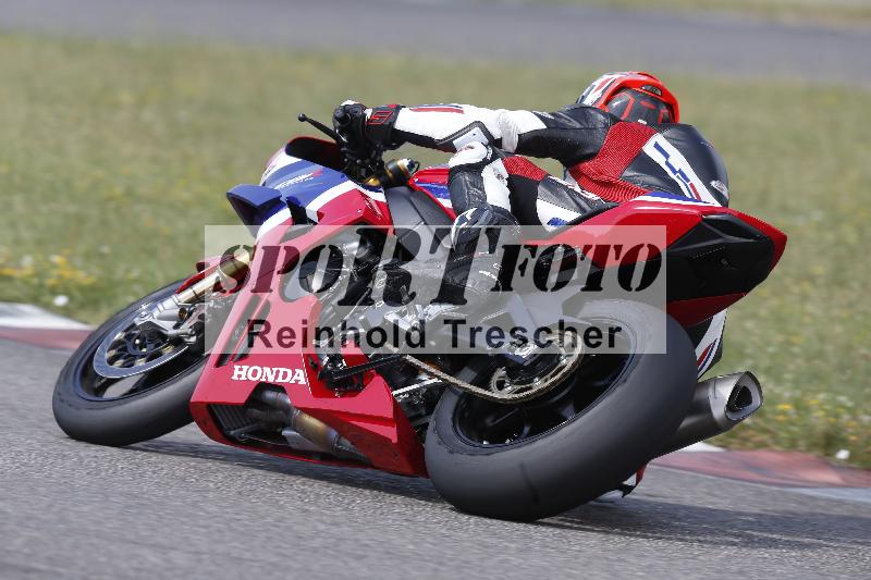 Archiv-2025/29 21.06.2025 PROMAX ADR/Gruppe rot/70